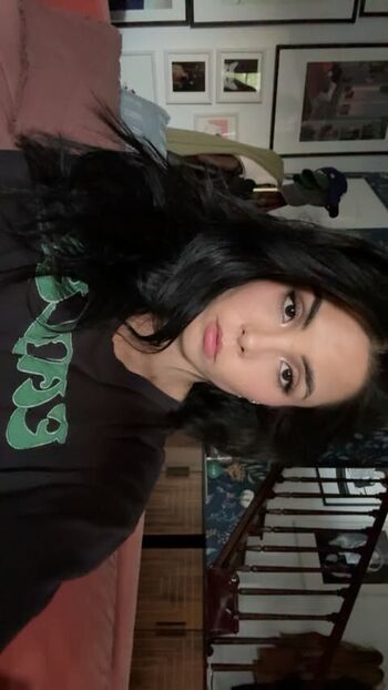 Anna akana image