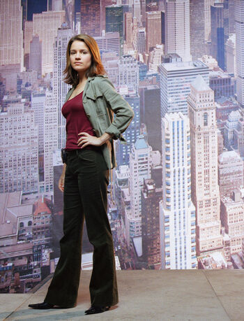 Anna belknap image