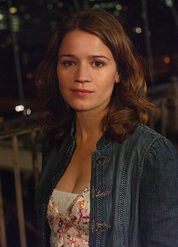 Anna belknap image