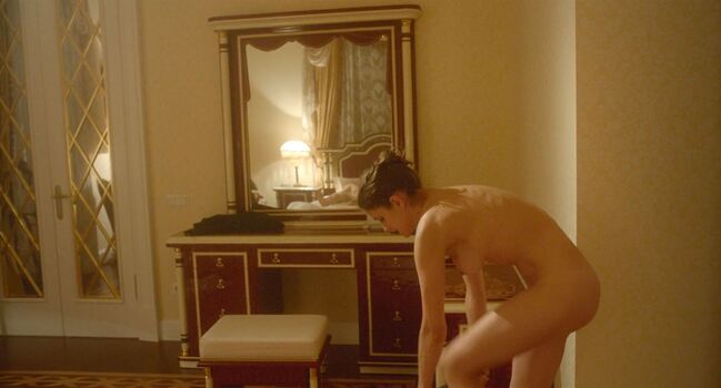 Anna chipovskaya image