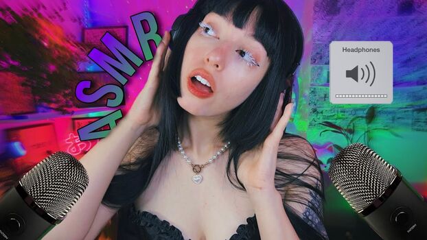 Anna dreamy asmr image