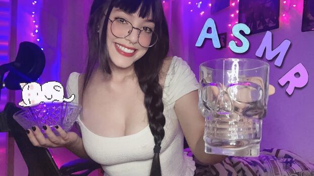 Anna dreamy asmr image