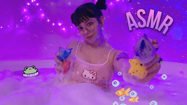 Anna dreamy asmr image