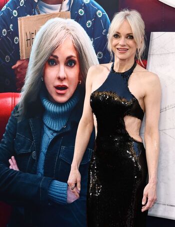 Anna faris image
