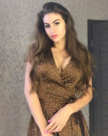 Anna hladnieva image