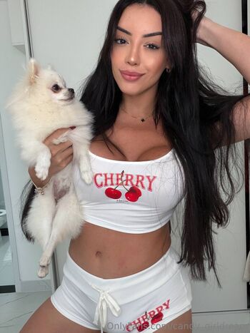 Anna laura amaral 1 page 2 image