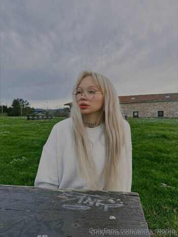 anna_mariie