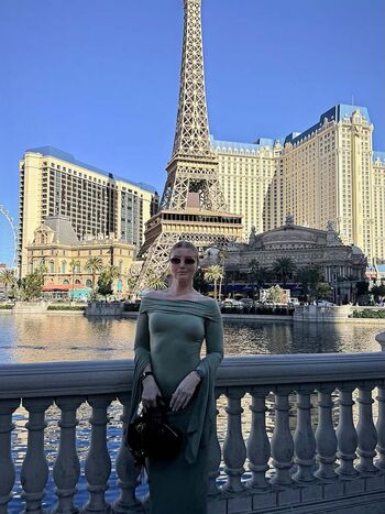 Anna policarpova image