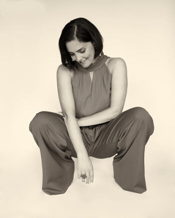 Annabel scholey image