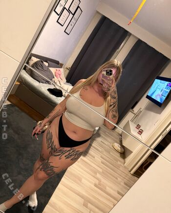 Annalenaaa image