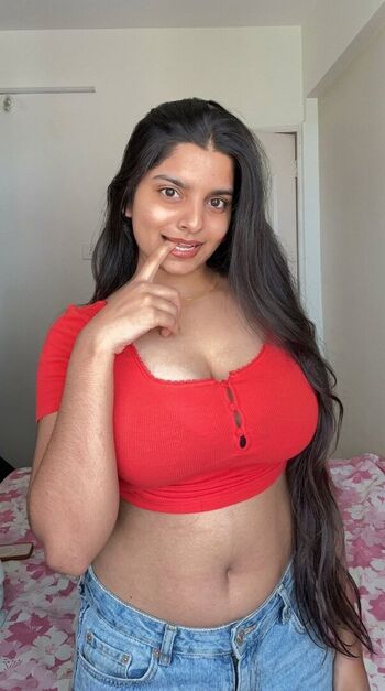 Anushka dairies image