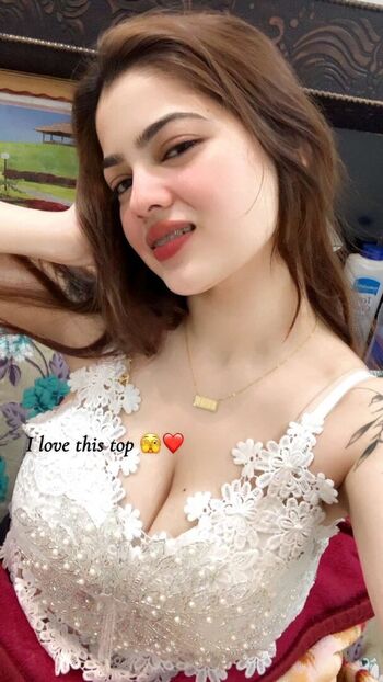 Anushkasingh image