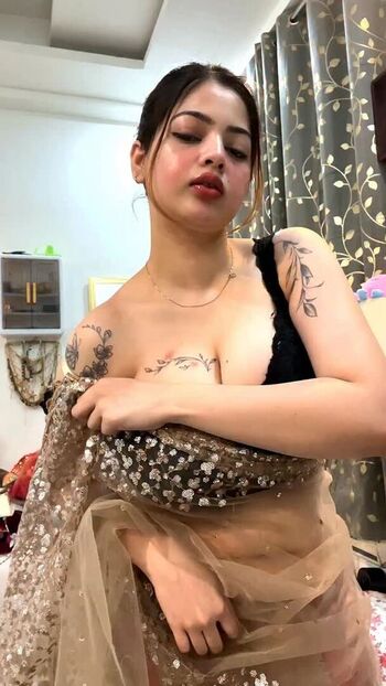 Anushkasingh image