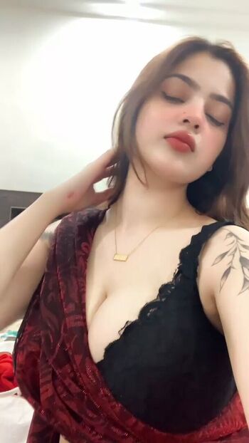 Anushkasingh image