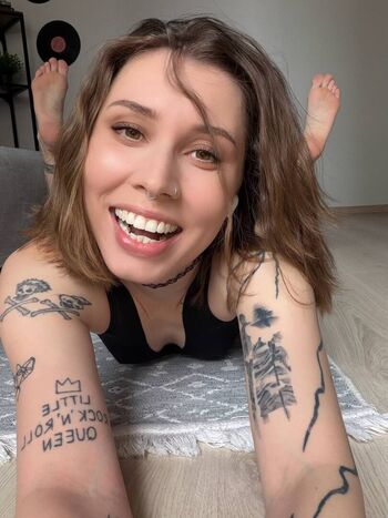 Anya klemen image