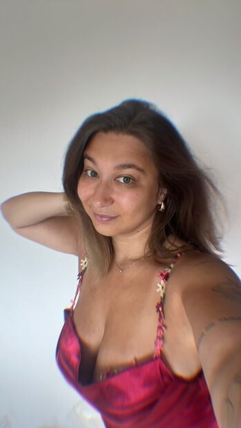 Apoline perret image