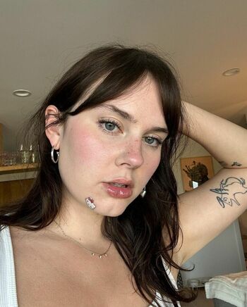 Arden rose page 2 image