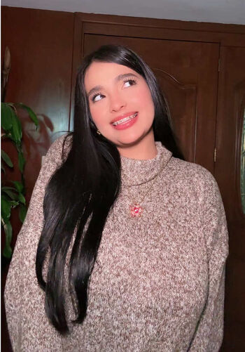 Areli ferreiro image