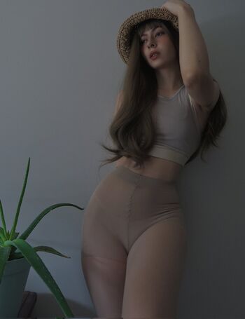 Aria parker image