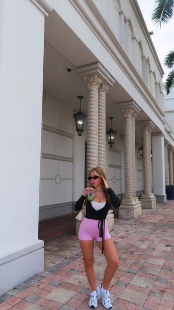 Ariana white page 3 image
