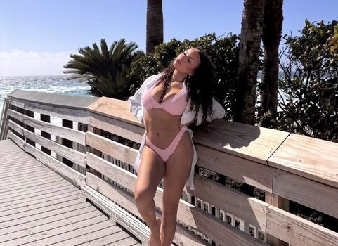 Arianna tyler image
