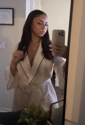 Arianna tyler image