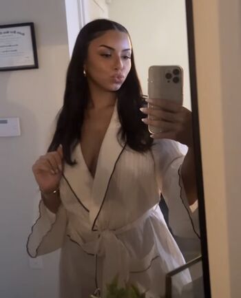 Arianna tyler image