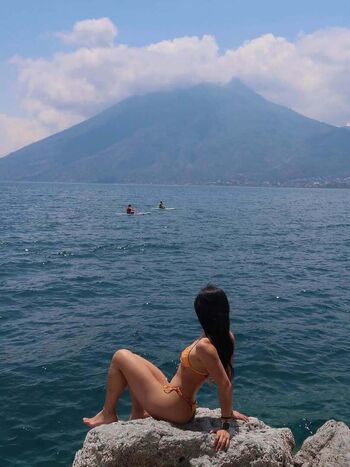 Arienne monteclar image