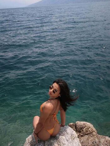 Arienne monteclar image