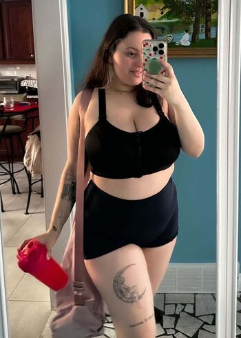 Ariesbaddie image