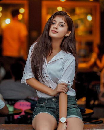 Arishfa khan image