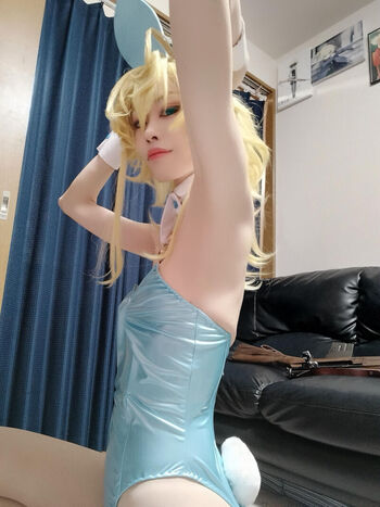 Armpit fetish 1 page 3 image
