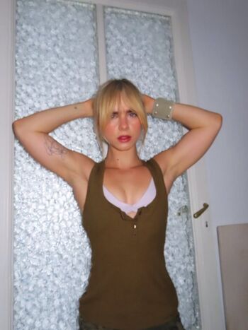 Armpit fetish lovers image