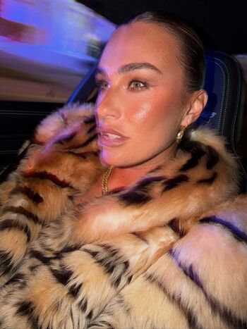 Aryna sabalenka image