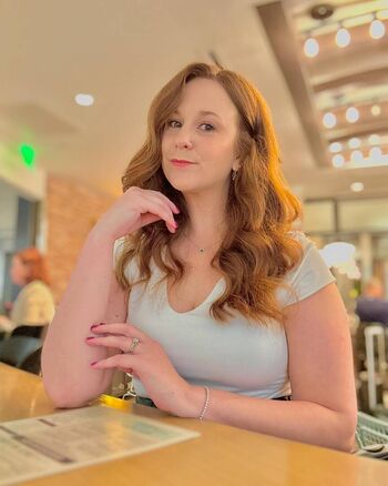 Ashleigh burton image