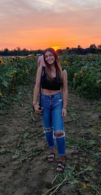 Ashleighmarchetti page 2 image