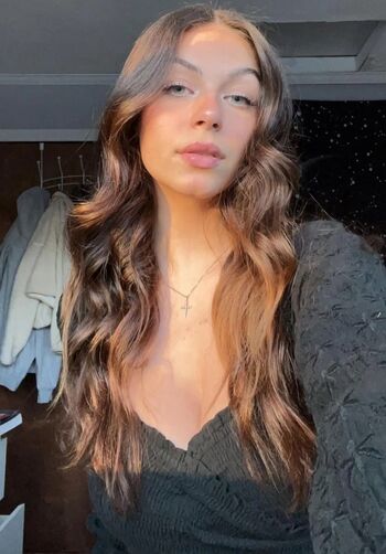 Ashleighmarchetti page 2 image