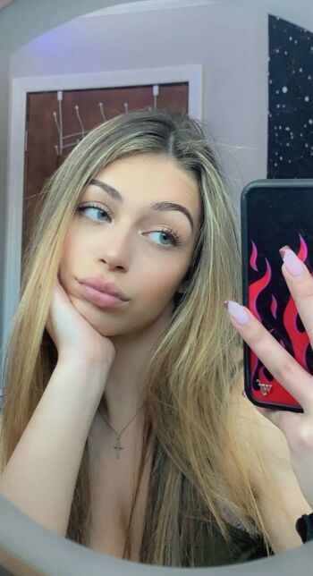 Ashleighmarchetti image