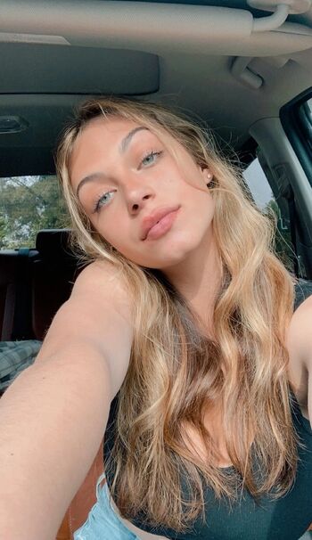 Ashleighmarchetti image