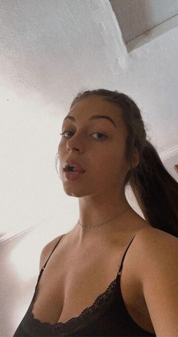 Ashleighmarchetti image