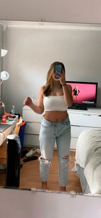 Ashleighmarchetti image