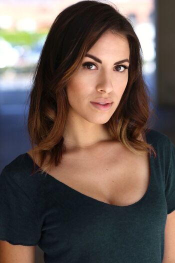 Ashley ahlquist image