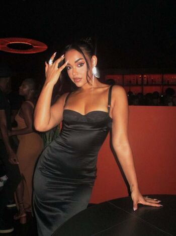 Ashley nicole moss 1 image