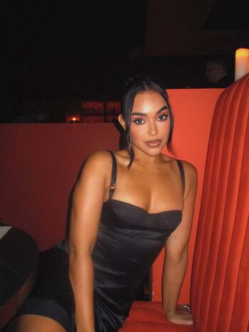 Ashley nicole moss 1 image