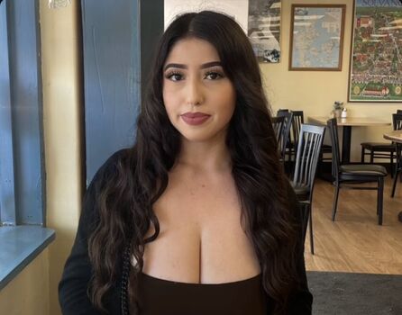 Ashleyarambulaa image