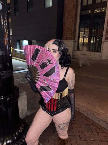 Ashleyjacktabs image