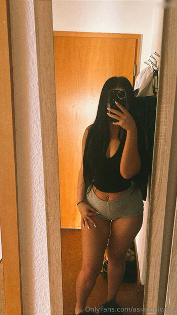 asianchicaaa