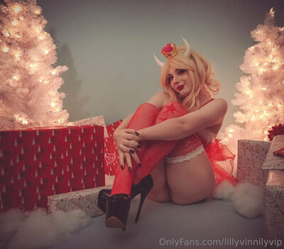 Asmr lillyvinnily 1 image