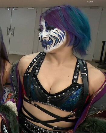 Asuka WWE