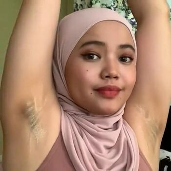 Asyura nazli page 2 image